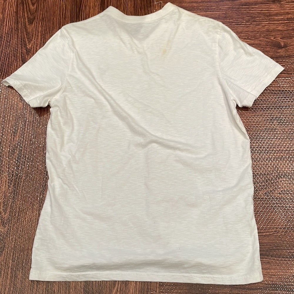 American Eagle Men’s T-shirt - Picture 2 of 2